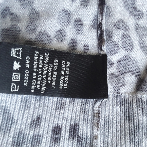 Leopard print Cardigan, S/ 8(6-8) - Picture 12 of 16